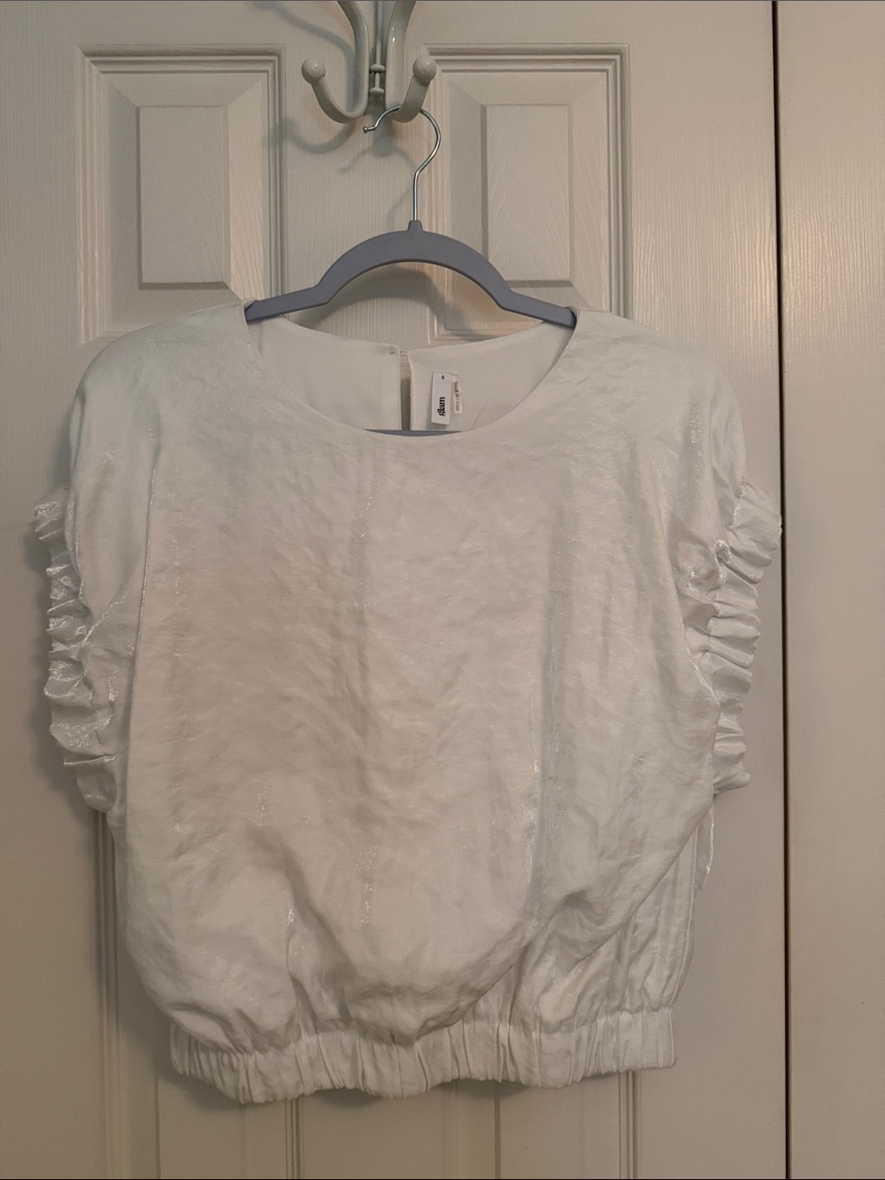 glam White Shimmer Ruffled Sleeve Crop Top S LikeNew